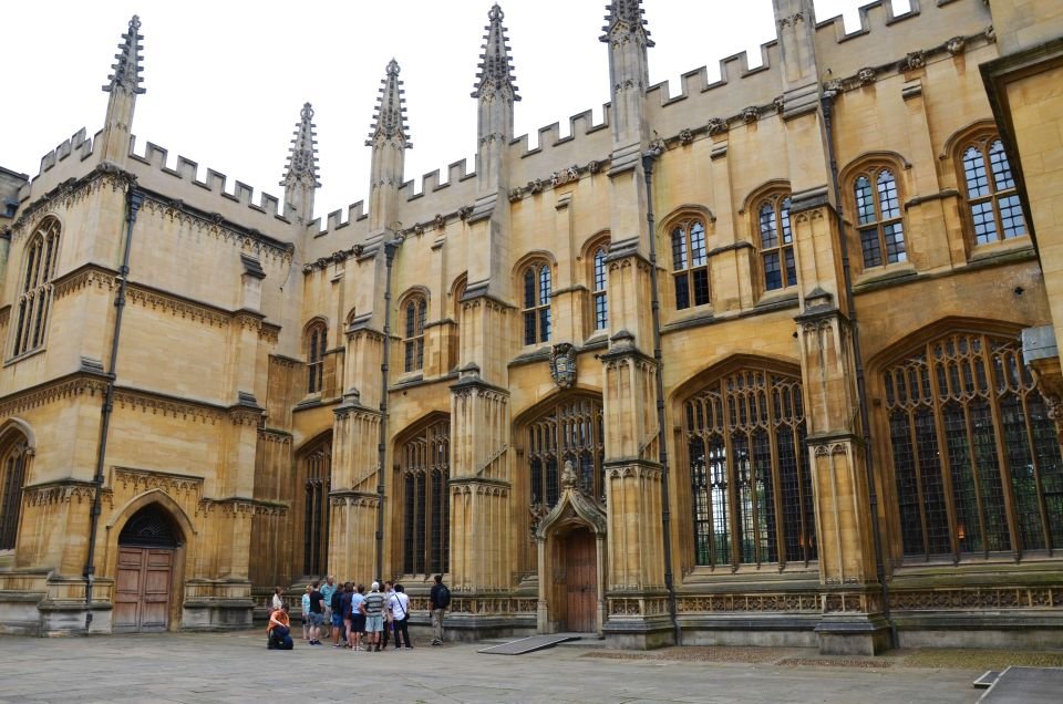 Oxford University & City of Oxford Walking Tour 2026 mit Alumni-Führer